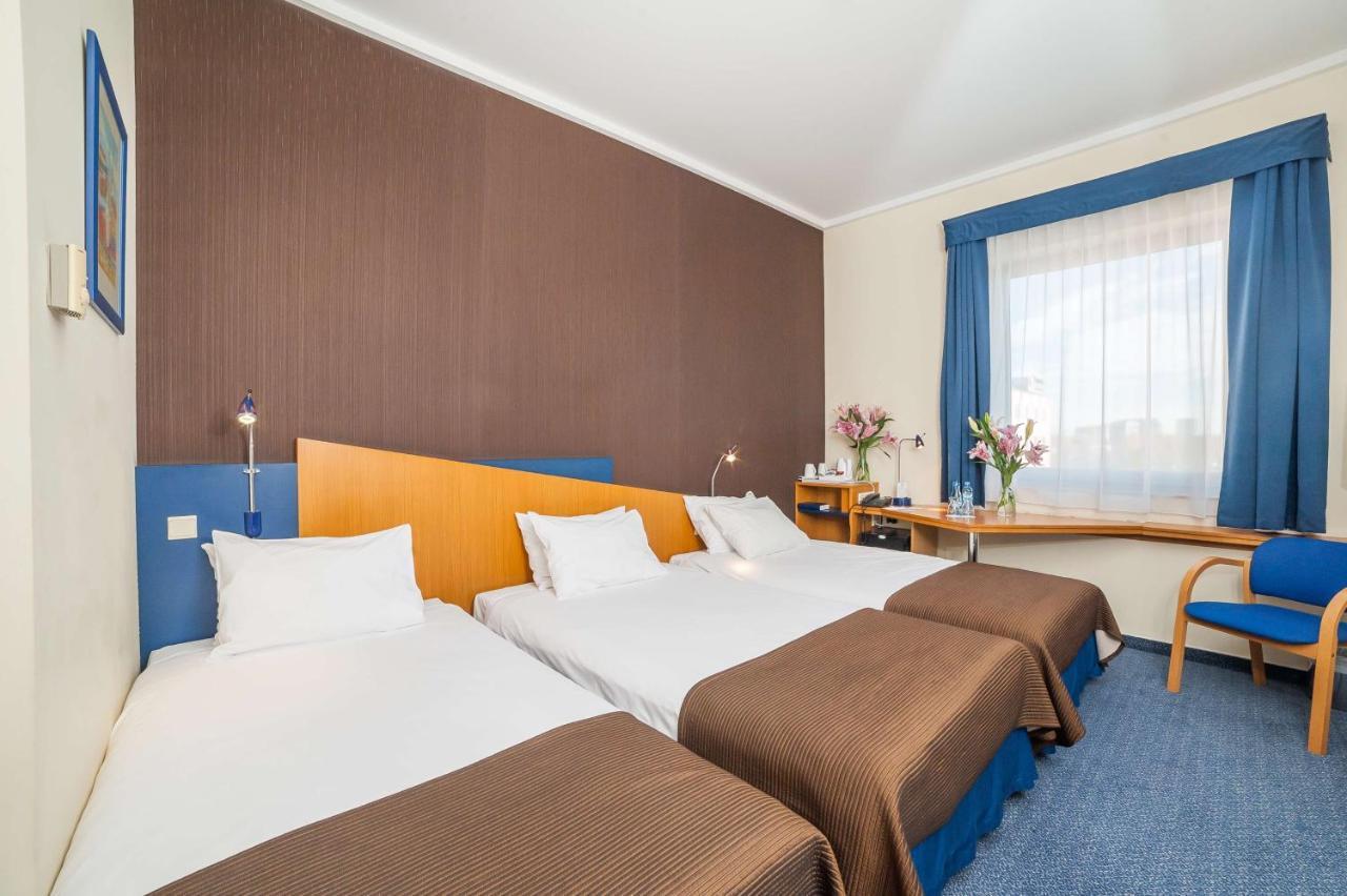 Express Krakow Hotel Exterior foto